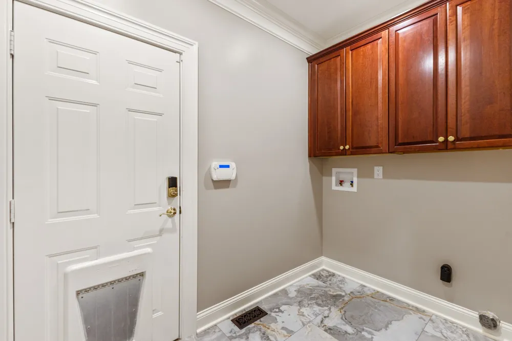 318 Logans Cir Franklin, TN 37067
