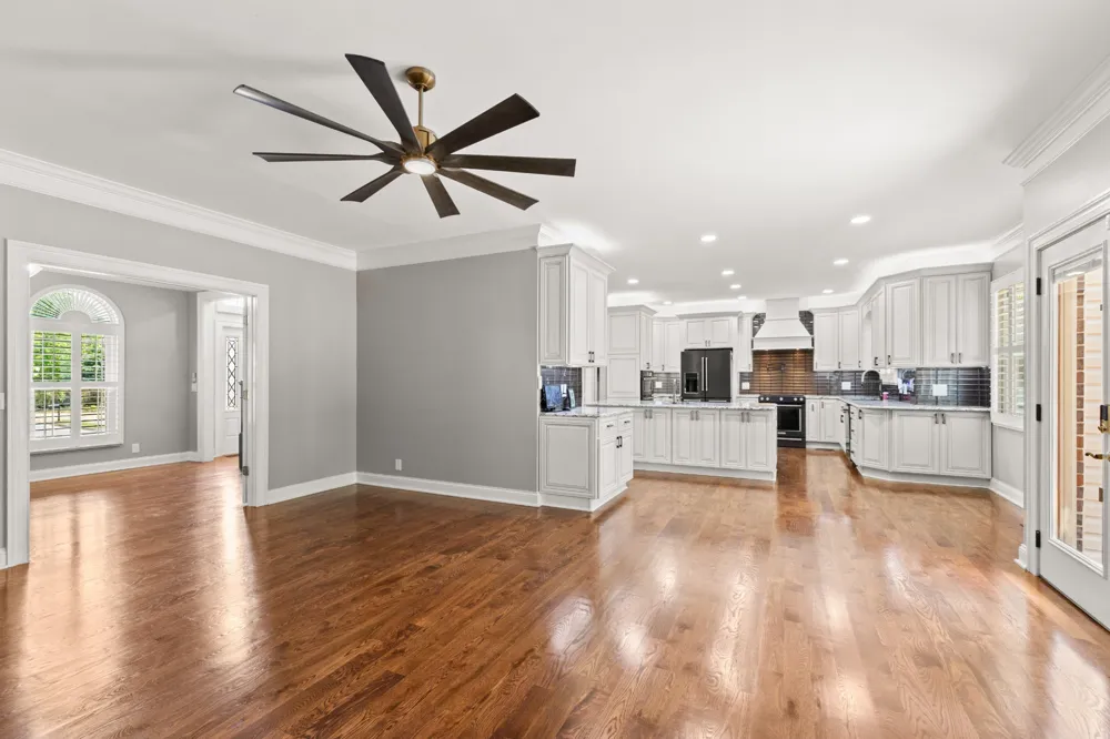 318 Logans Cir Franklin, TN 37067