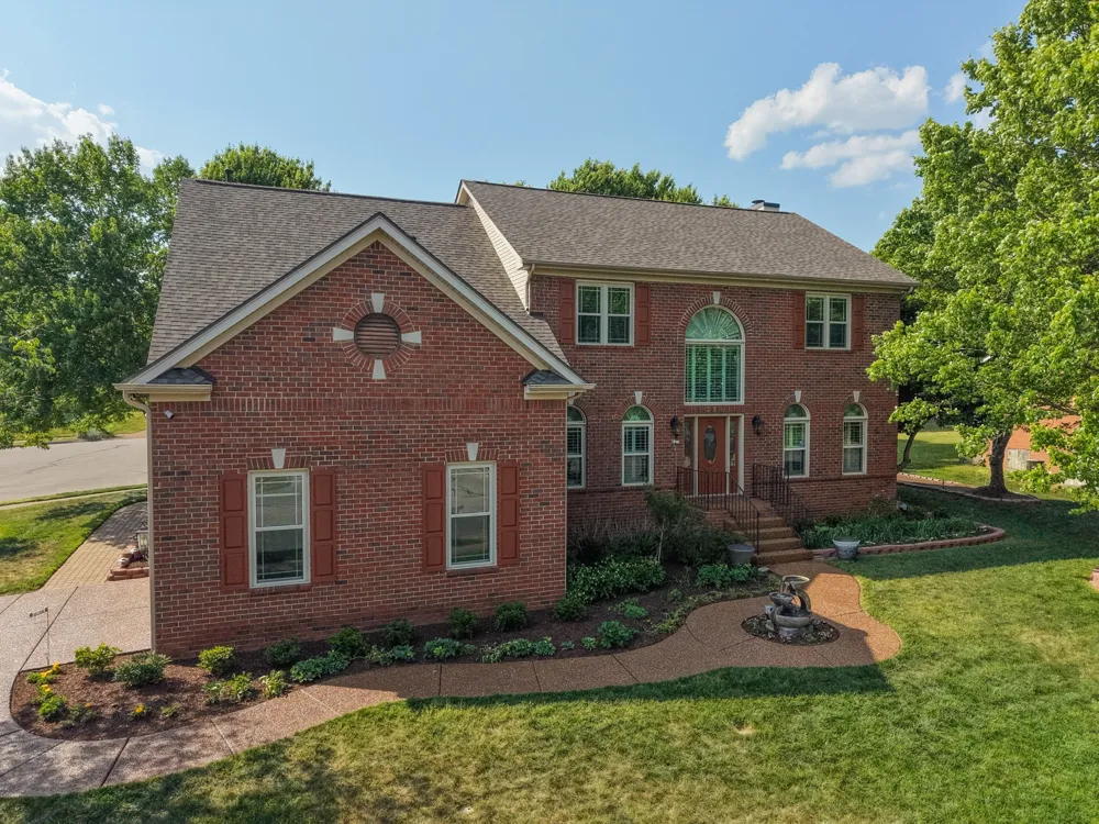 318 Logans Cir Franklin, TN 37067