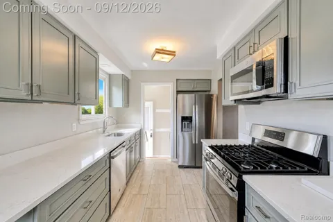 31736 Ann Arbor Trail