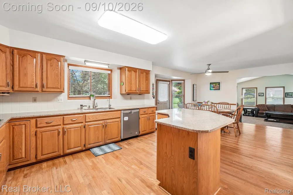 3630 Car Drive Commerce Charter Township, MI 48382