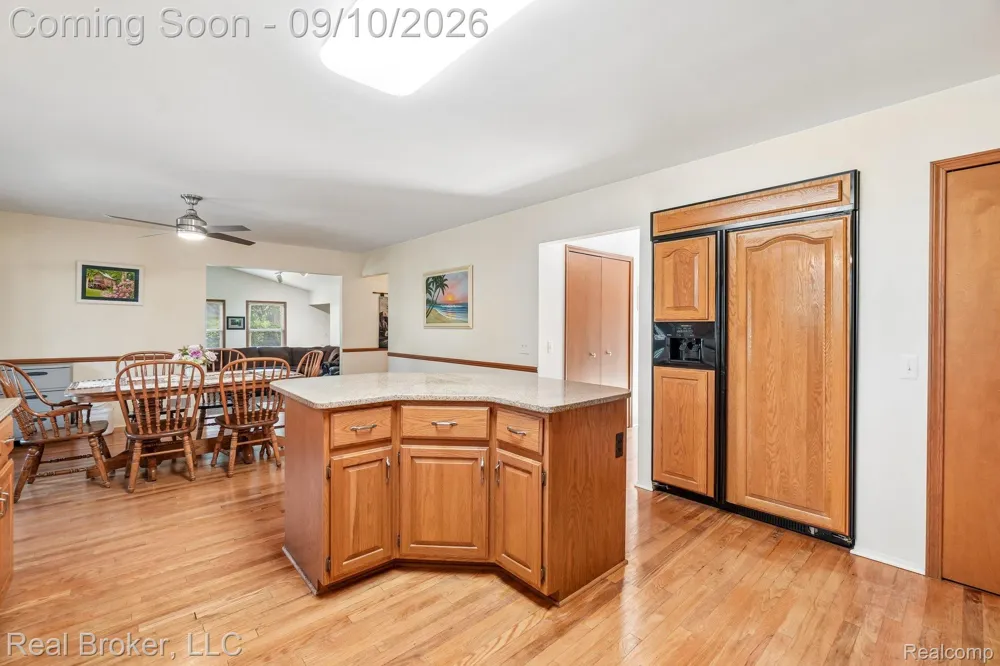 3630 Car Drive Commerce Charter Township, MI 48382