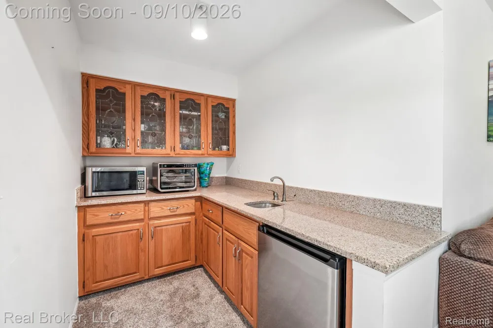 3630 Car Drive Commerce Charter Township, MI 48382