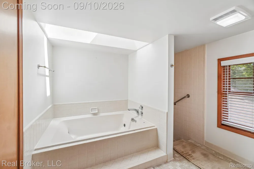3630 Car Drive Commerce Charter Township, MI 48382