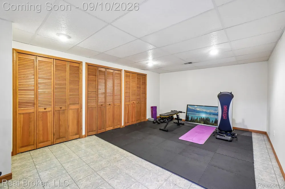 3630 Car Drive Commerce Charter Township, MI 48382