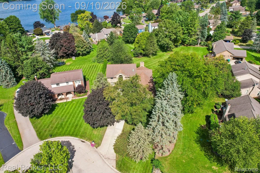 3630 Car Drive Commerce Charter Township, MI 48382