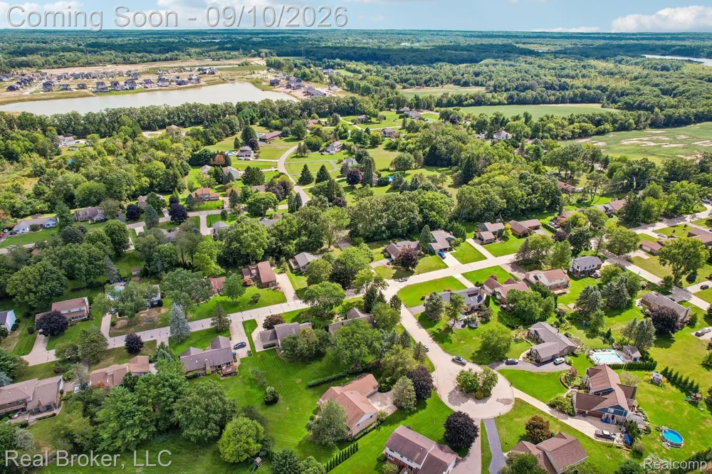 3630 Car Drive Commerce Charter Township, MI 48382