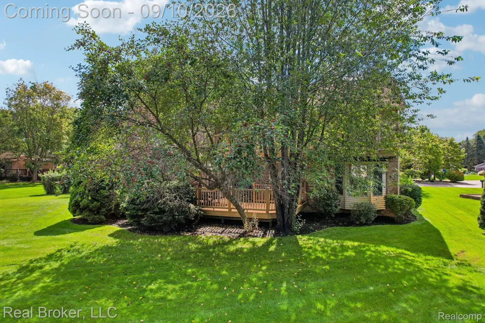 3630 Car Drive Commerce Charter Township, MI 48382