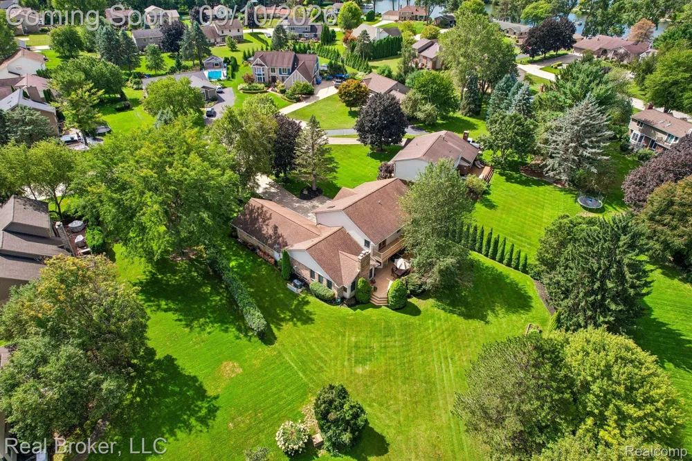 3630 Car Drive Commerce Charter Township, MI 48382