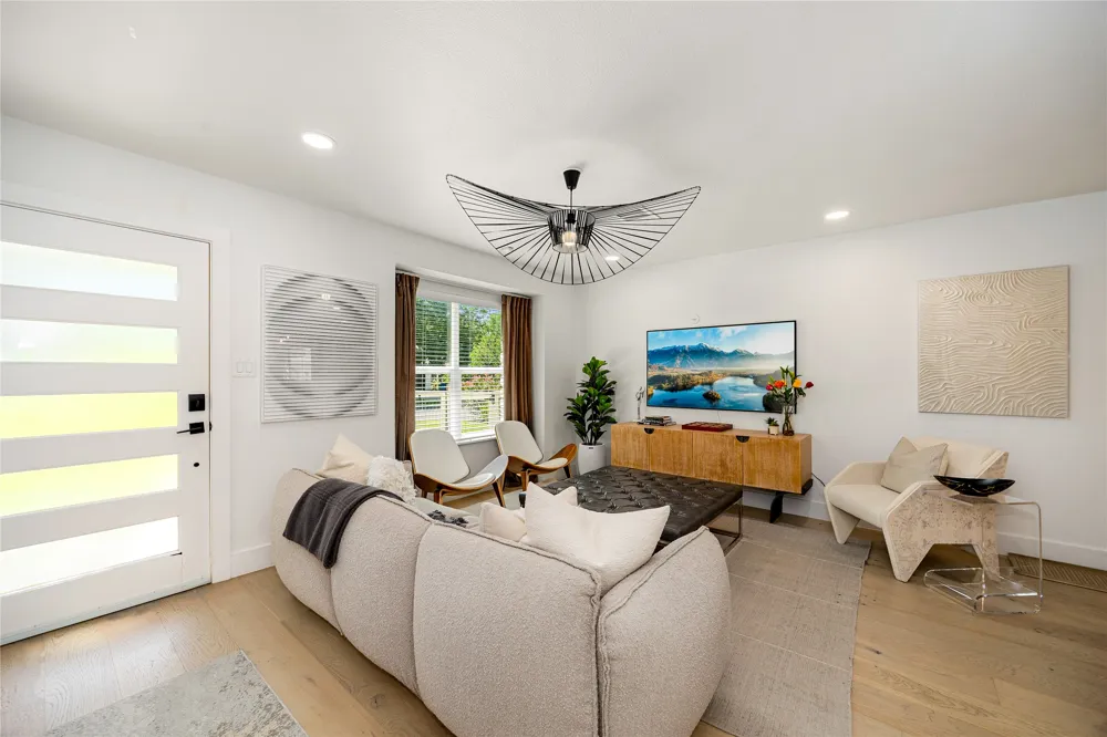 2701 Friar Tuck Lane Austin, TX 78704
