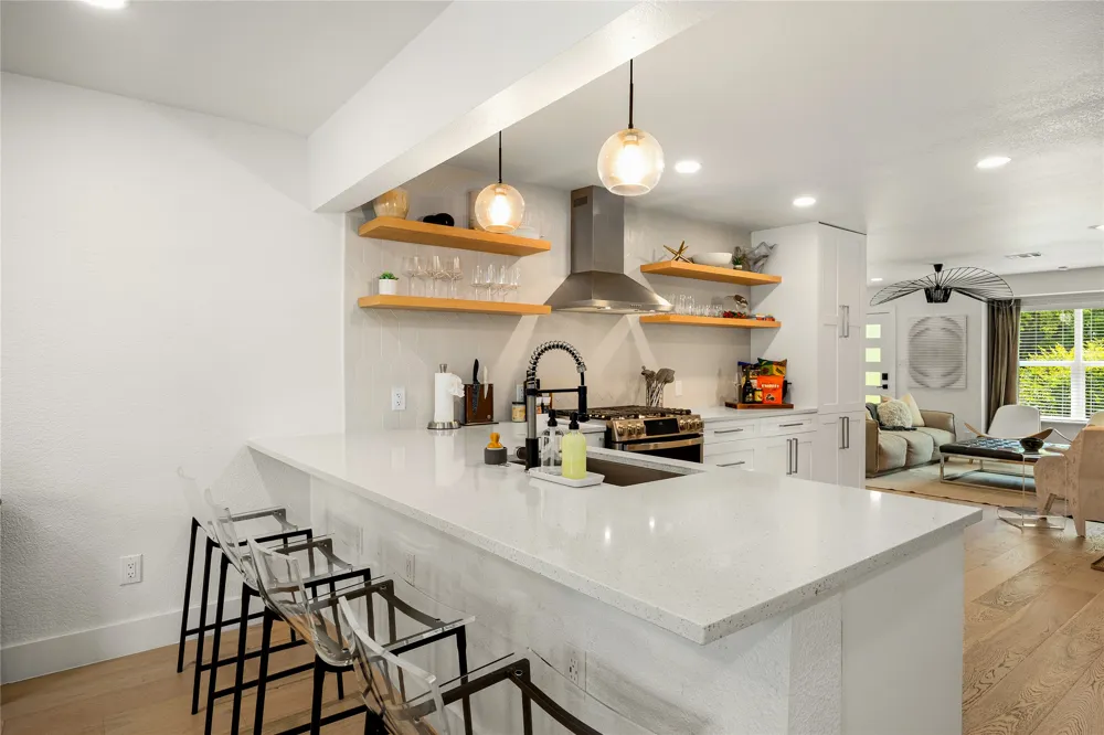 2701 Friar Tuck Lane Austin, TX 78704