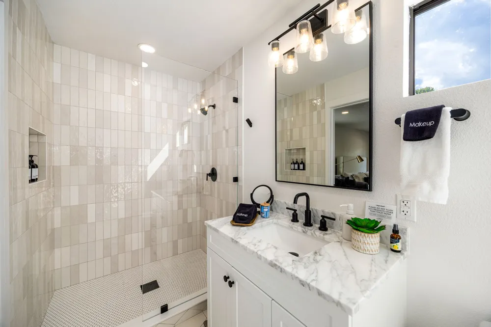 2701 Friar Tuck Lane Austin, TX 78704