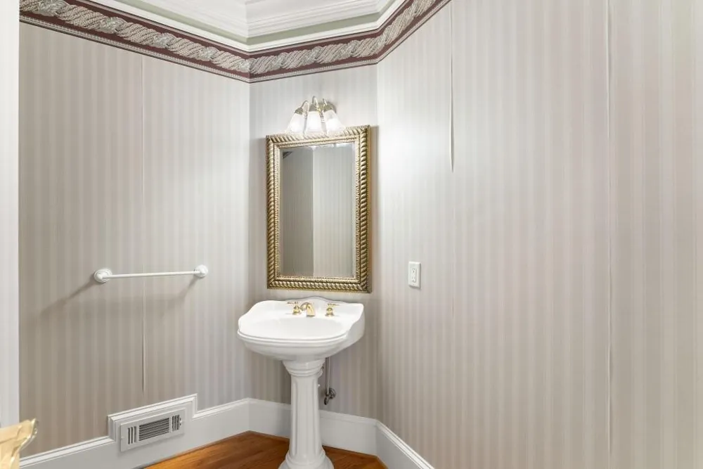 2520 Heritage Court Buford, GA 30518