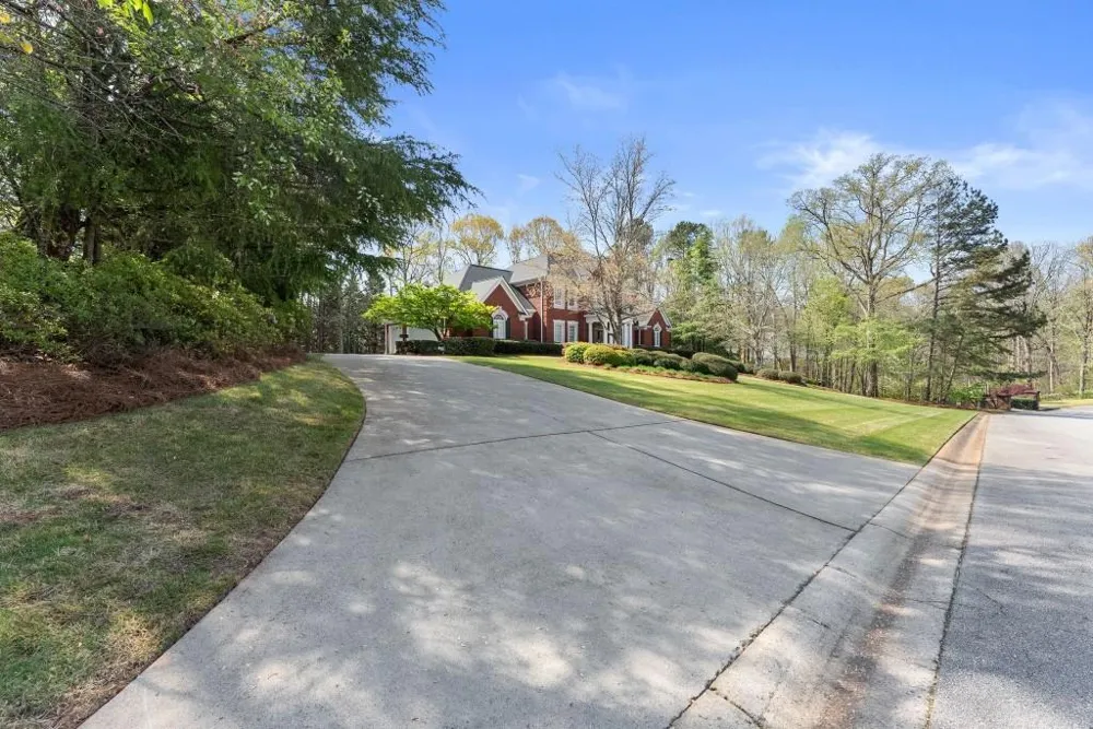 2520 Heritage Court Buford, GA 30518