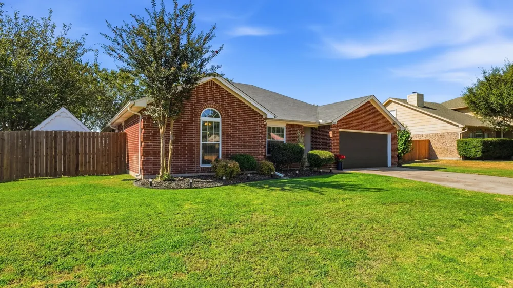 508 E Oak Street Aledo, TX 76008
