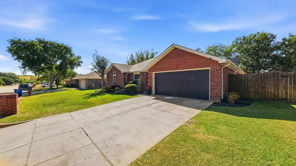 508 E Oak Street Aledo, TX 76008