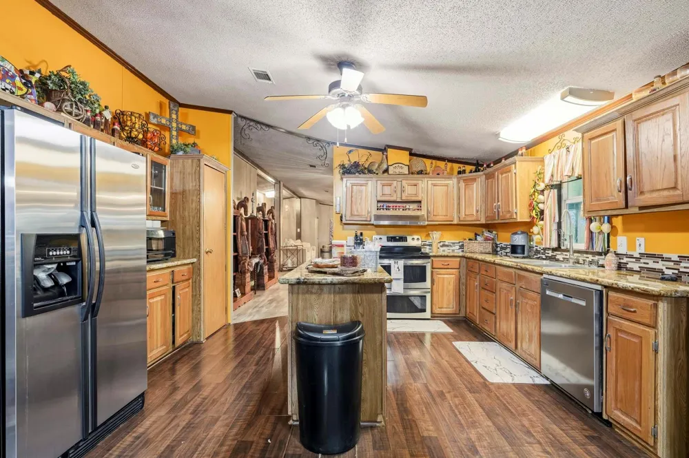 6340 Beard Rd Road Needville, TX 77461