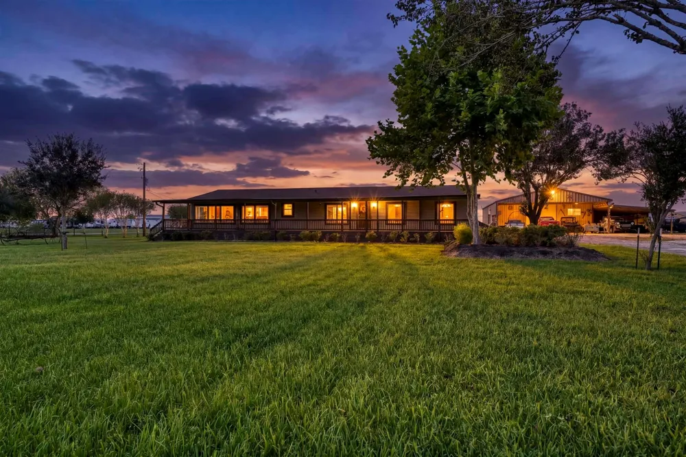 6340 Beard Rd Road Needville, TX 77461