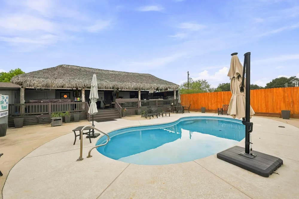 6340 Beard Rd Road Needville, TX 77461