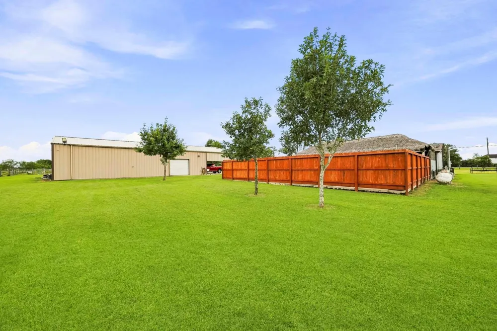 6340 Beard Rd Road Needville, TX 77461