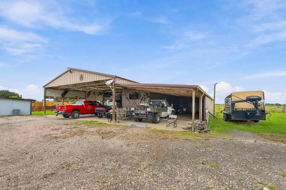 6340 Beard Rd Road Needville, TX 77461
