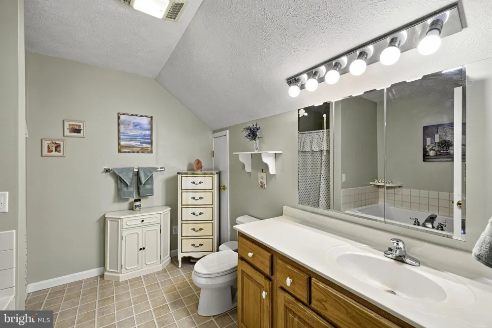 150 COLLINS AVENUE Luray, VA 22835