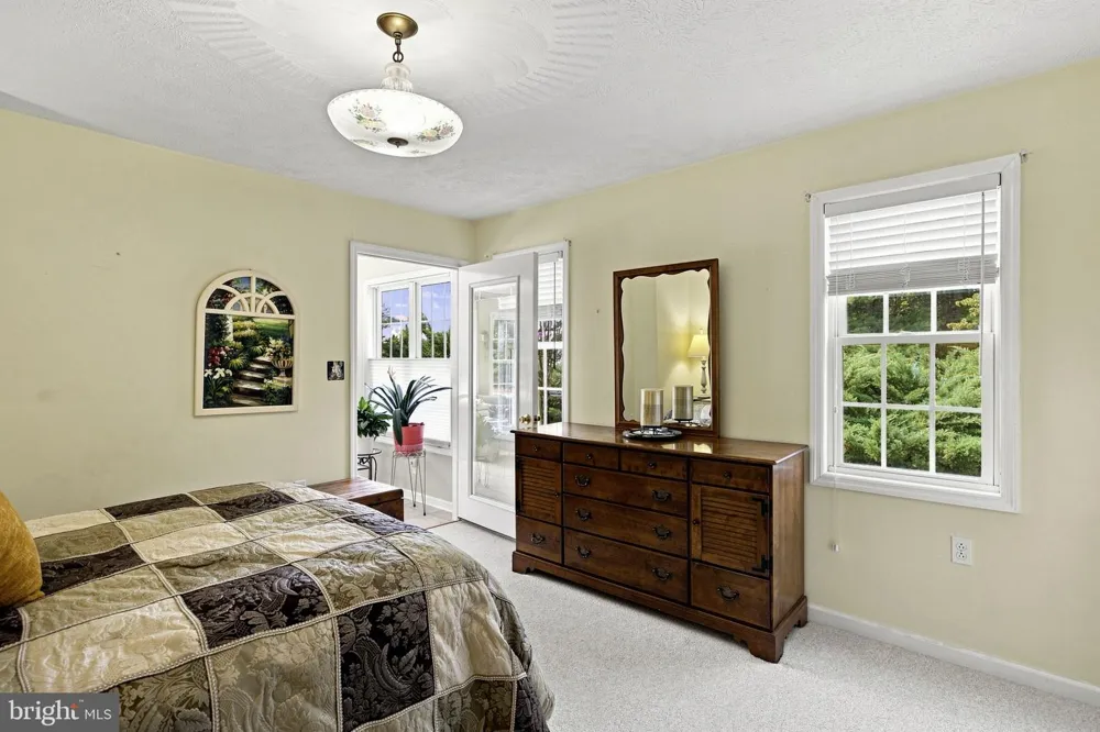 150 COLLINS AVENUE Luray, VA 22835
