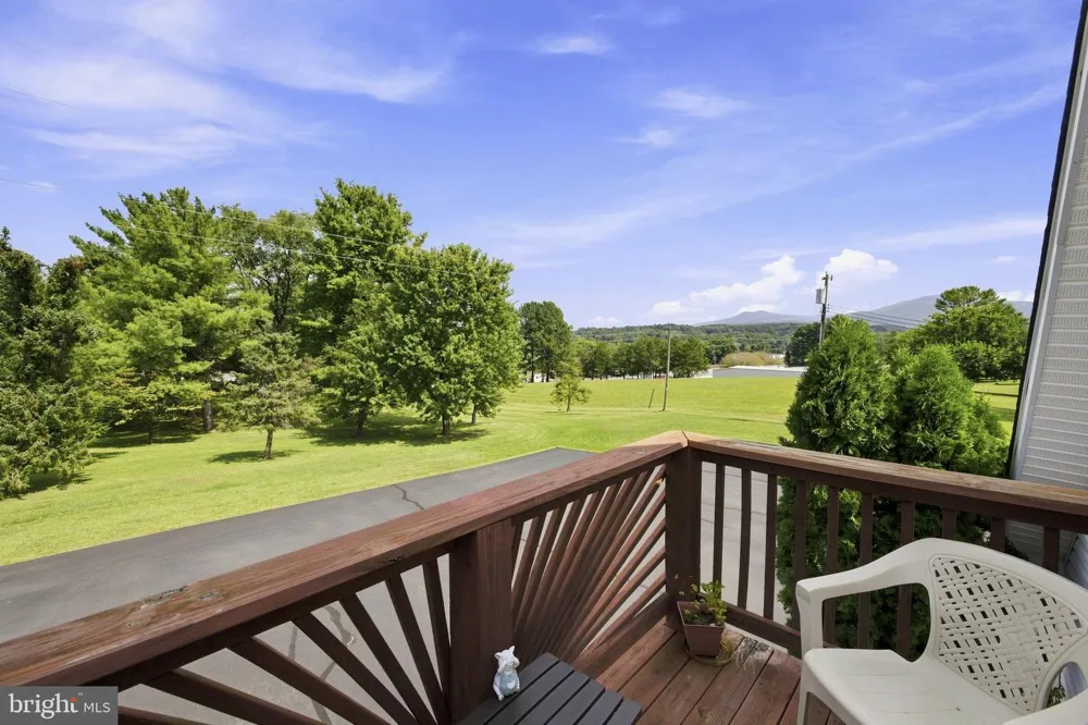 150 COLLINS AVENUE Luray, VA 22835