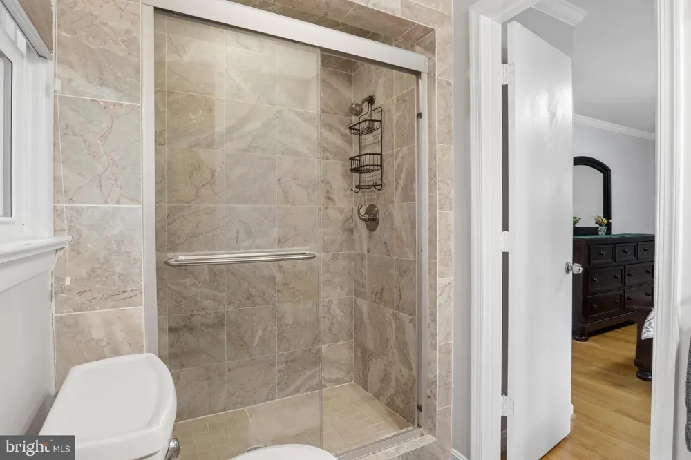 4216 JACKSON PLACE Alexandria, VA 22309