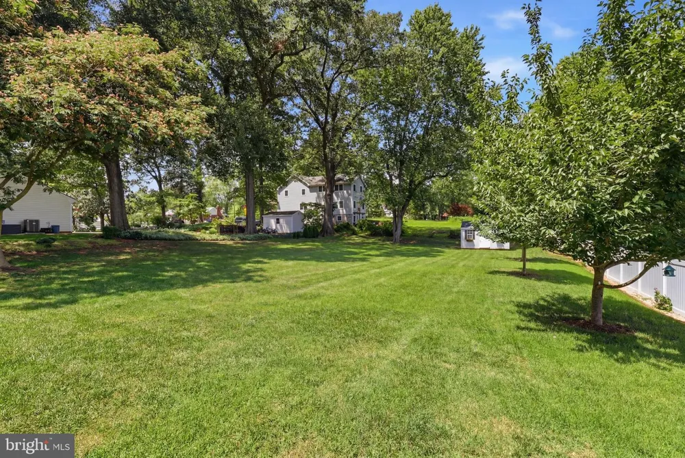 4216 JACKSON PLACE Alexandria, VA 22309