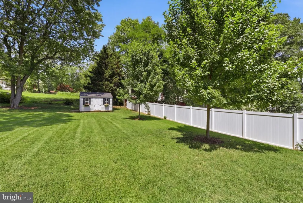 4216 JACKSON PLACE Alexandria, VA 22309