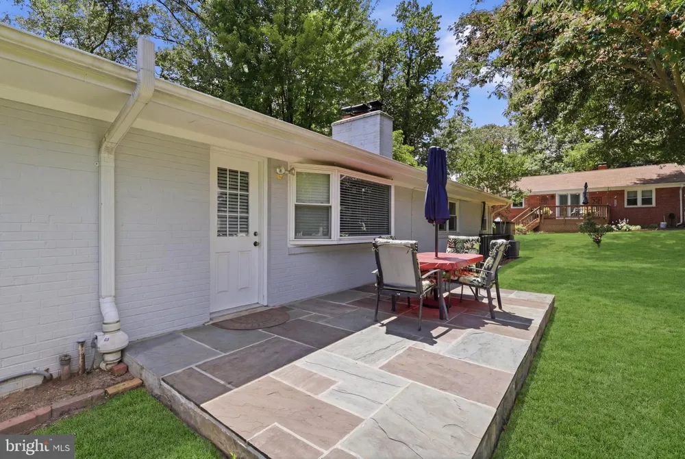 4216 JACKSON PLACE Alexandria, VA 22309