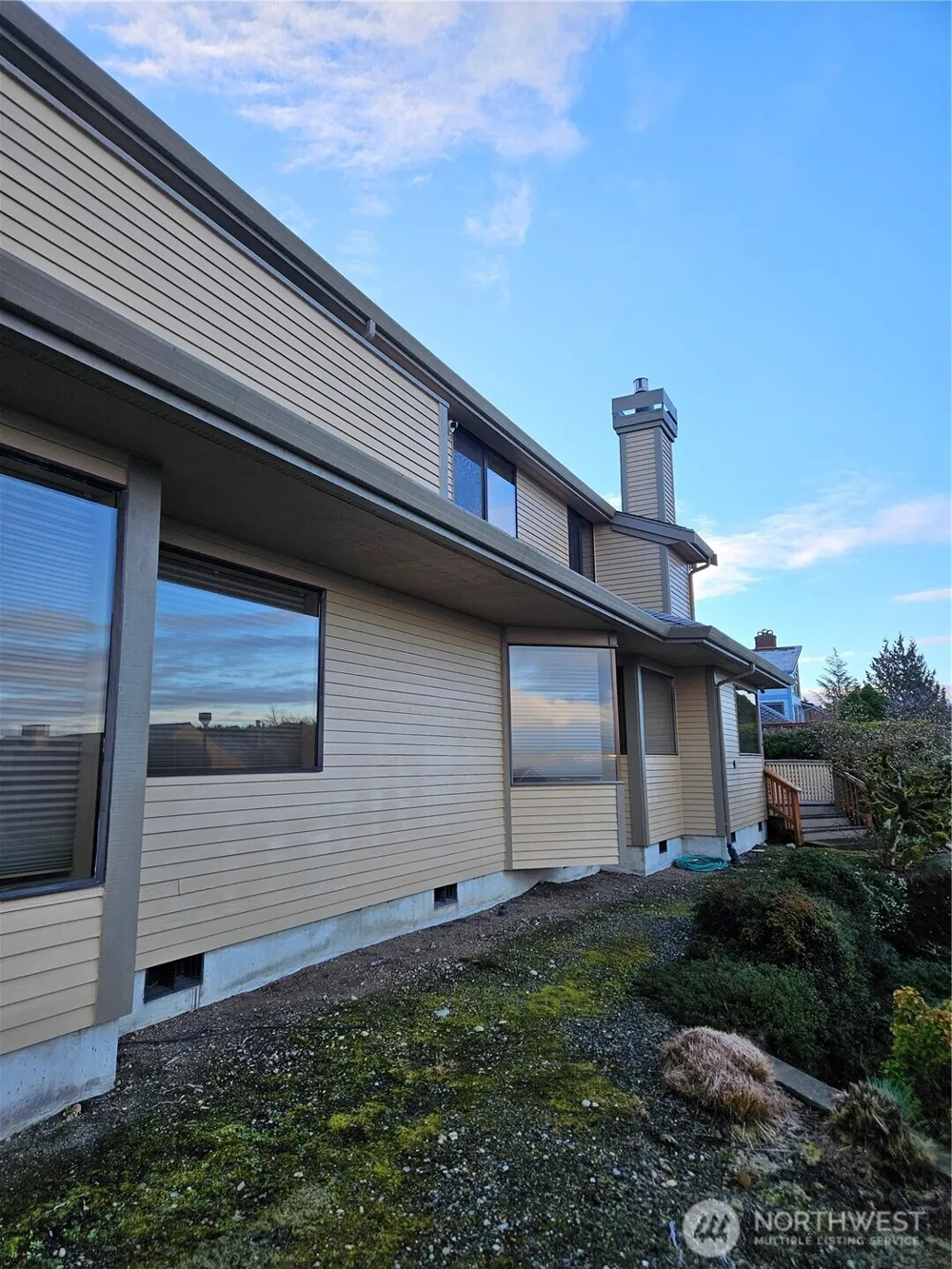61 Leschi Drive SW Steilacoom, WA 98388
