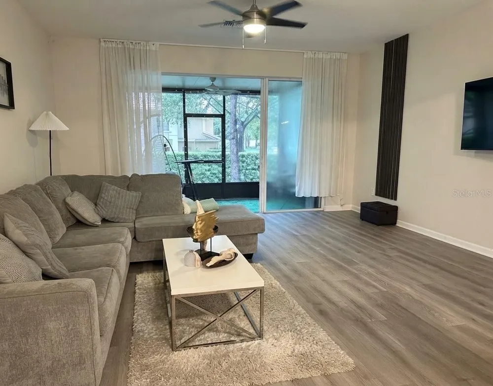 6360 RANELAGH DRIVE #102 Orlando, FL 32835