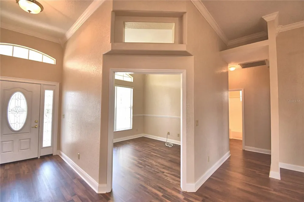 754 SANTA MARIA DR Winter Haven, FL 33884