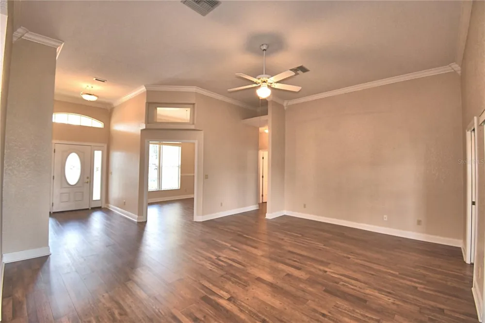 754 SANTA MARIA DR Winter Haven, FL 33884