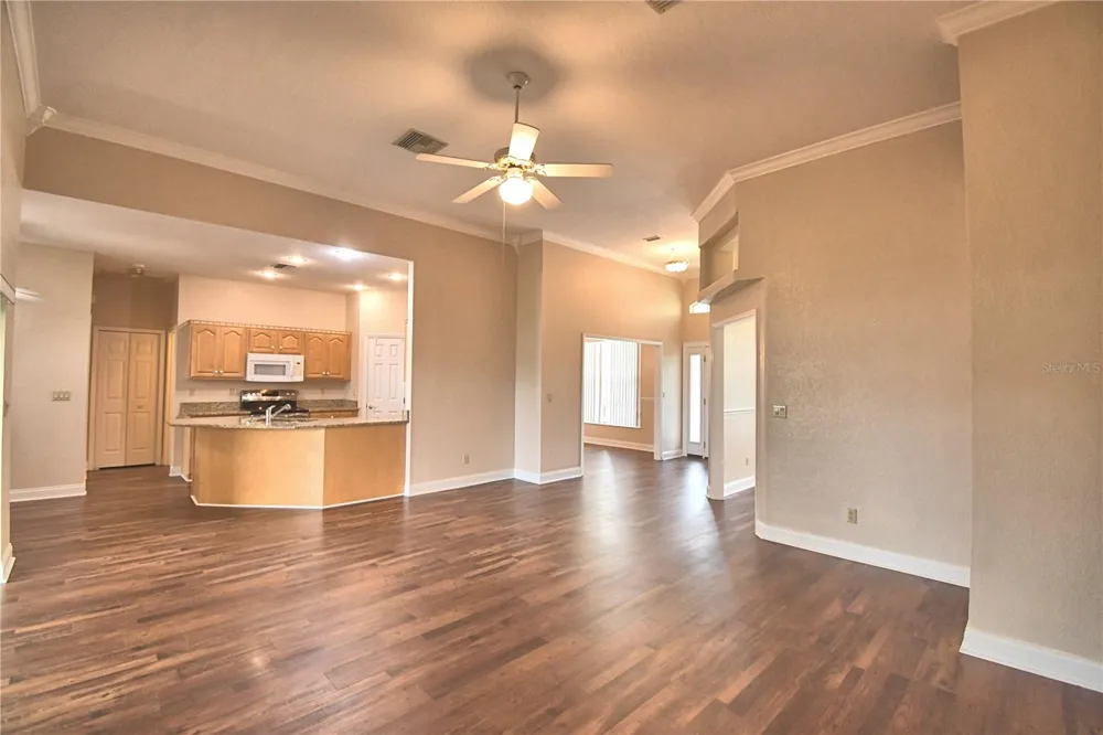 754 SANTA MARIA DR Winter Haven, FL 33884