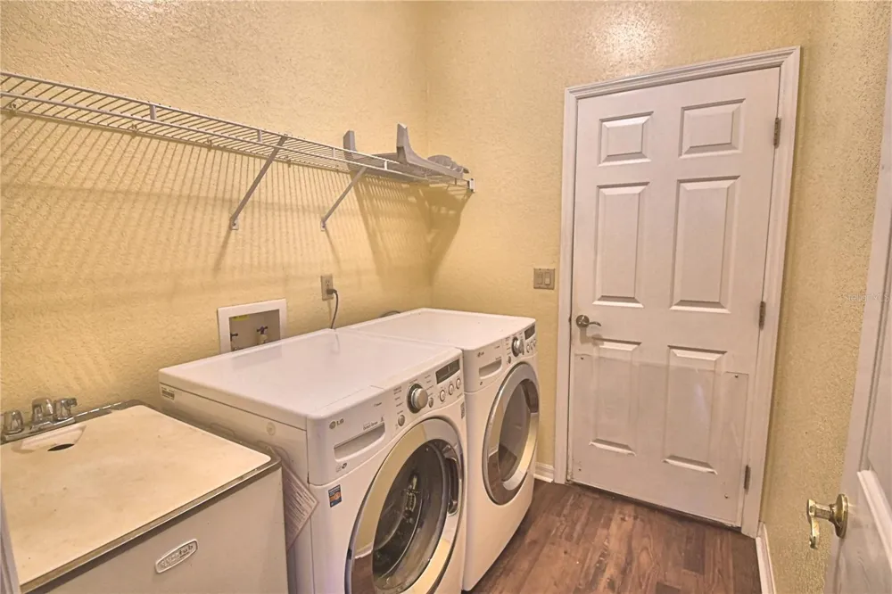 754 SANTA MARIA DR Winter Haven, FL 33884