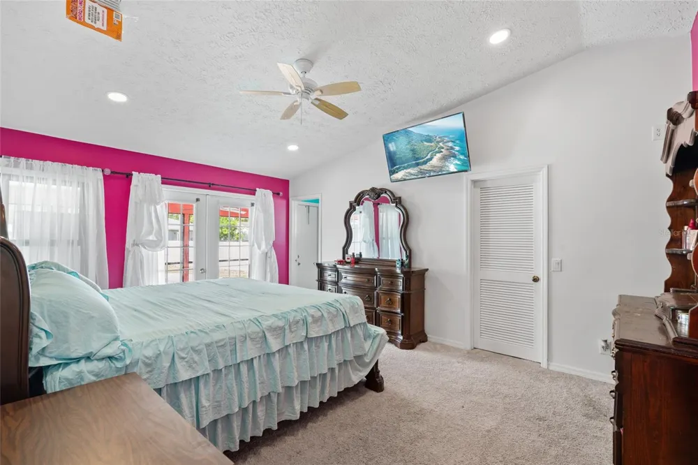 402 SW SEAFLOWER TERRACE Port St Lucie, FL 34984