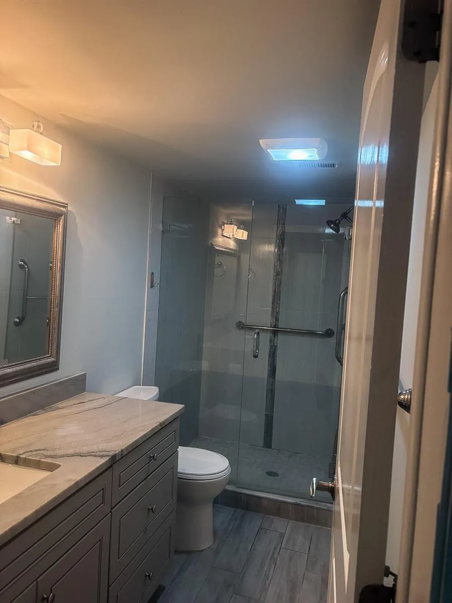 6515 KENSINGTON LANE #304 Delray Beach, FL 33446