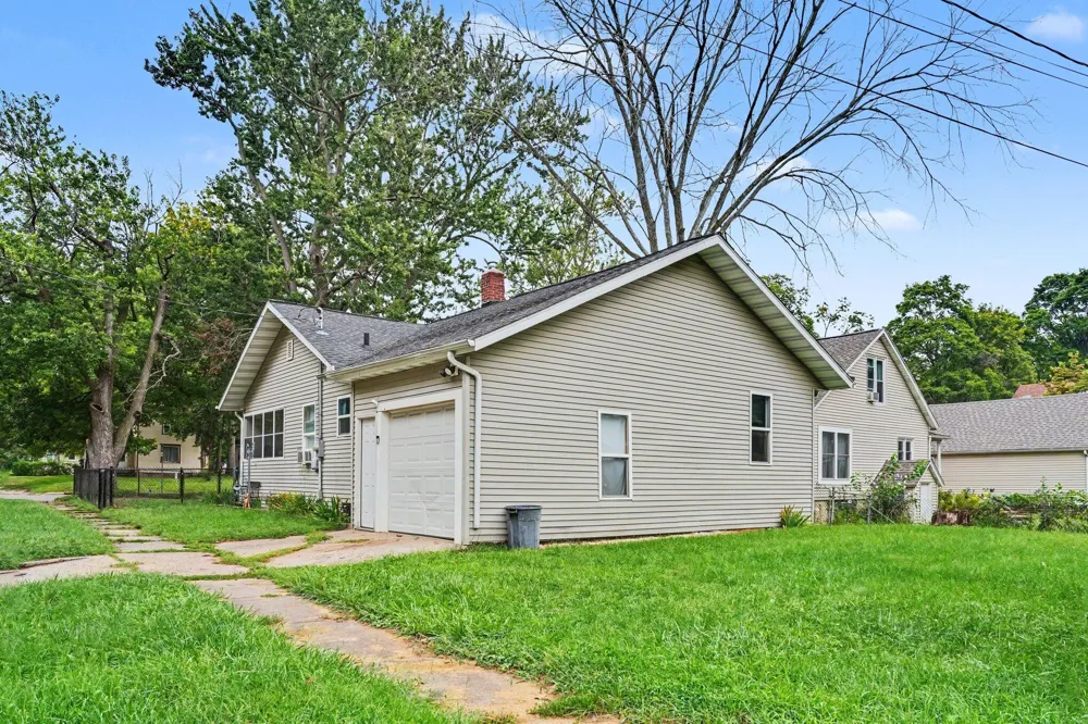 212 East Avenue Battle Creek, MI 49017