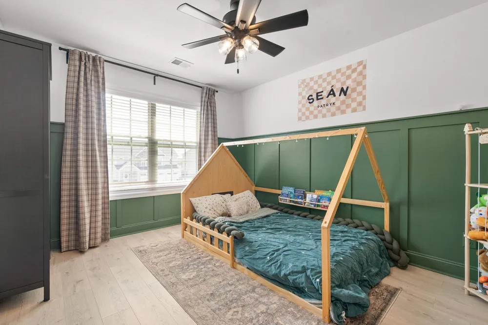 238 Cotoneaster Ln Clarksville, TN 37043
