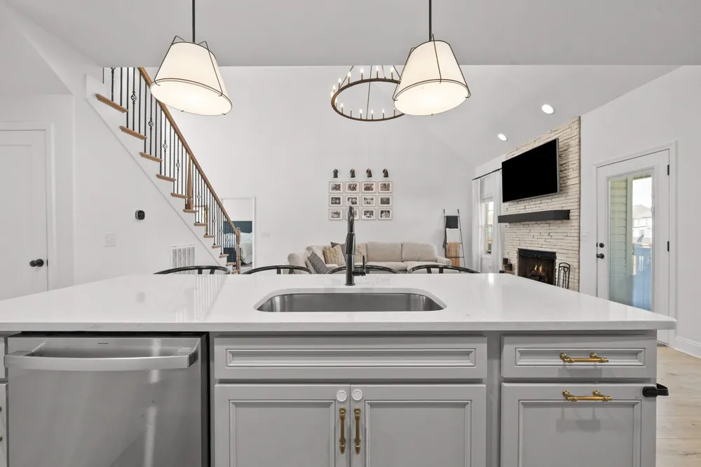 238 Cotoneaster Ln Clarksville, TN 37043