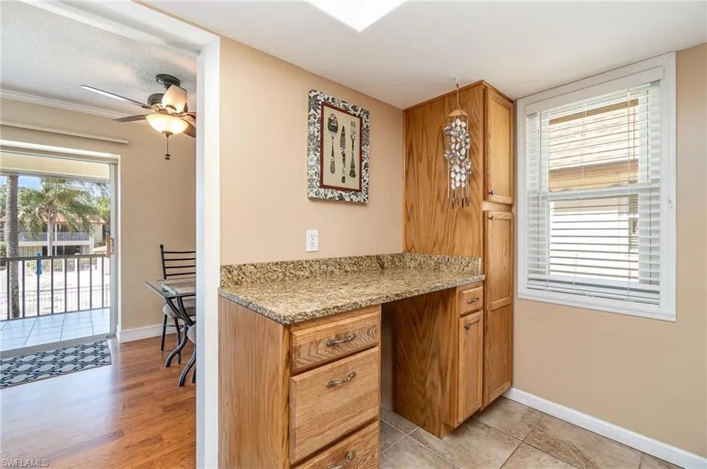 1155 Sandpiper Street #C6 Naples, FL 34102