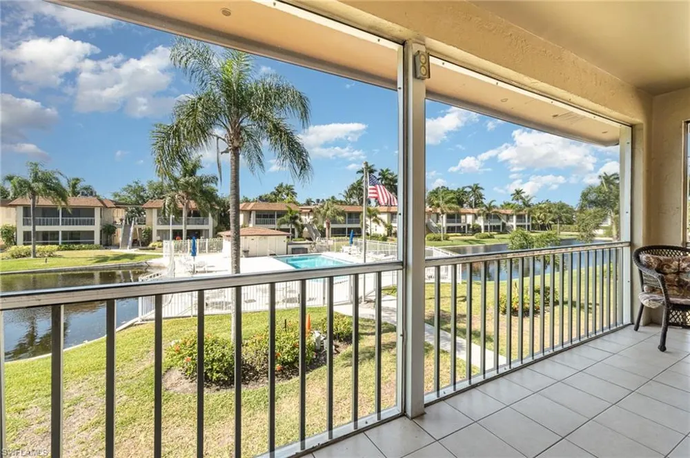 1155 Sandpiper Street #C6 Naples, FL 34102