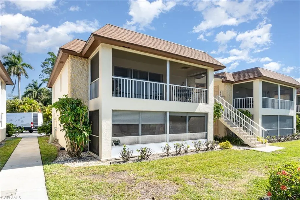 1155 Sandpiper Street #C6 Naples, FL 34102