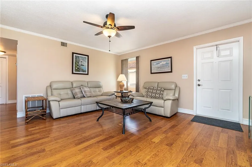1155 Sandpiper Street #C6 Naples, FL 34102