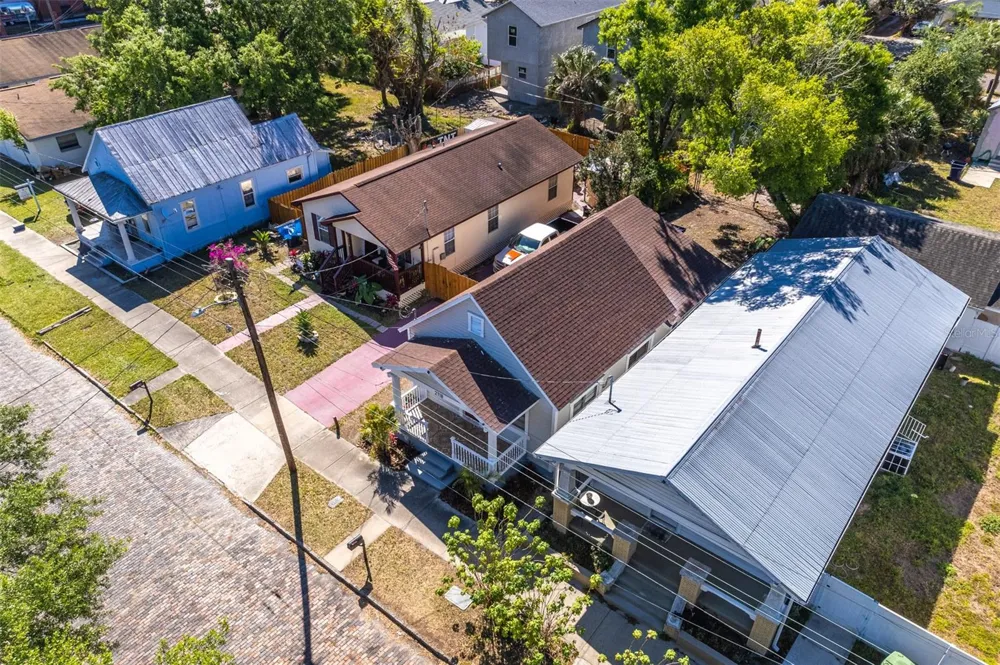 2118 W PALMETTO STREET Tampa, FL 33607