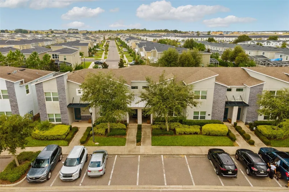 590 PEBBLE BEACH DRIVE Davenport, FL 33896