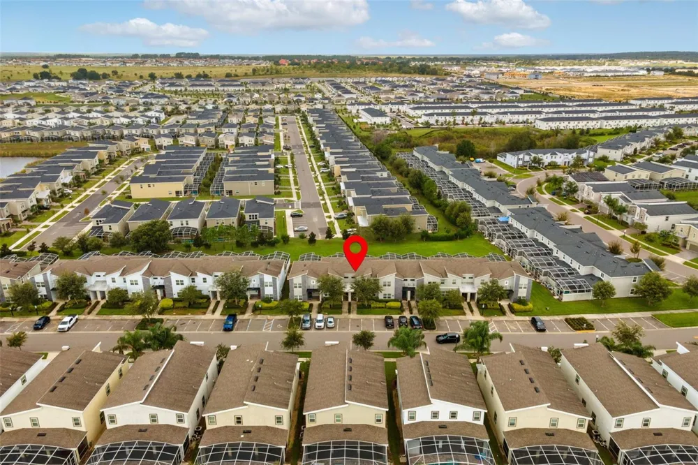 590 PEBBLE BEACH DRIVE Davenport, FL 33896